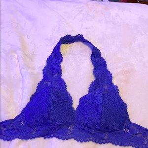 Purple halter brallette